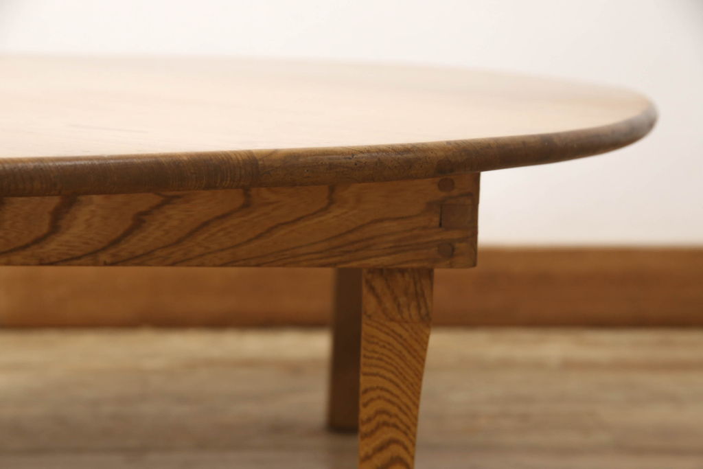 和製アンティーク　あたたかみのある空間づくりに活躍する栓材製のちゃぶ台(座卓、丸型、ローテーブル、折りたたみテーブル)(R-047500)
