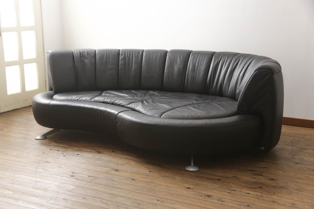 中古 美品 デセデ(de Sede) DS-164/30 ラグジュアリーな雰囲気を 中古 美品 デセデ(de Sede) DS-164/30 ラグジュアリーな雰囲気を
