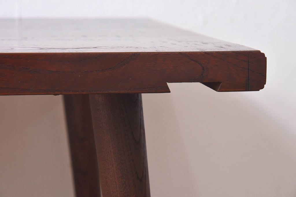 リメイク　ケヤキ材一枚板　漆塗りの上質なセンターテーブル(ローテーブル)