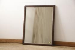 中古　美品　北海道民芸家具　シックな木製フレームのミラー(鏡)(定価約7万円)(R-060593)