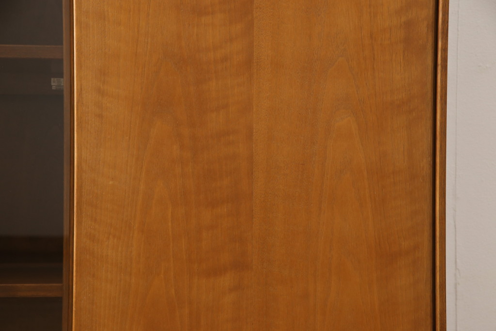 ヴィンテージ家具　ジャパンビンテージ　山品木工　サイドキャビネット(サイドボード、収納棚、本箱、ブックケース)(R-054788)