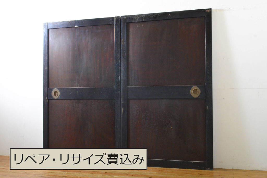 魅力的な価格 アンティーク建具 漆塗り 明治期より歴史を刻んだ風合いが魅力の 建具