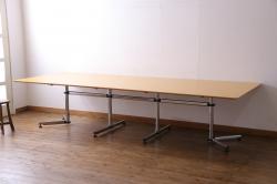 【買取】USMハラー(USM Modular Furniture Haller)のミーティングテーブル(キトステーブル)を買取ました。(定価約95万円)