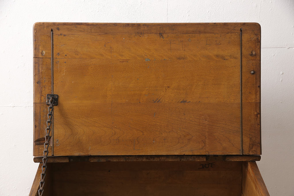 フランスアンティーク　ちょっとした収納としても使える鉄脚のスクールデスク(机、在宅ワーク、在宅用収納)(R-052840)