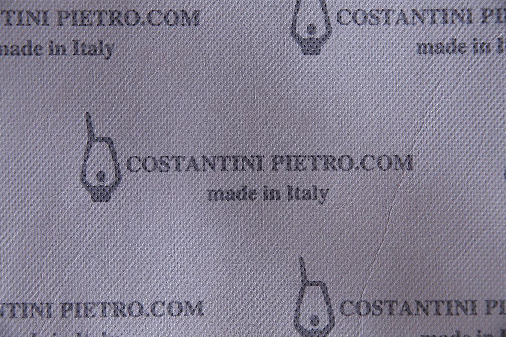中古　COSTANTINI PIETRO(コスタンチーニ・ピエトロ)　モダンなデザインがおしゃれなダイニングチェア(イス)(1)です。