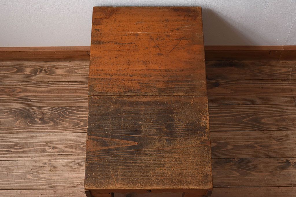 アンティーク雑貨　檜材製　昭和期　古い商店で使われていたレトロな木箱(収納箱)(1)
