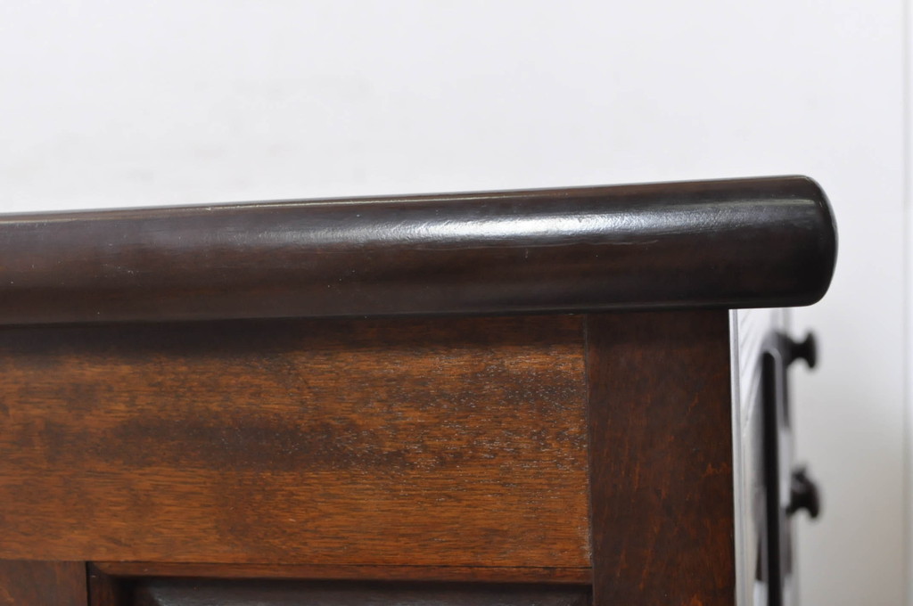 中古　美品　松本民芸家具　レア!洗練された佇まいのクリテンザサイドボード(リビングボード、収納棚)(R-068571)