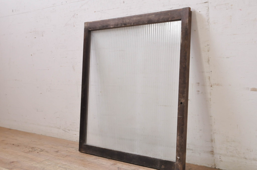 アンティーク建具　インテリアに取り入れやすいシンプルデザインのモールガラス窓1枚(引き戸、ガラス戸)(R-068290)