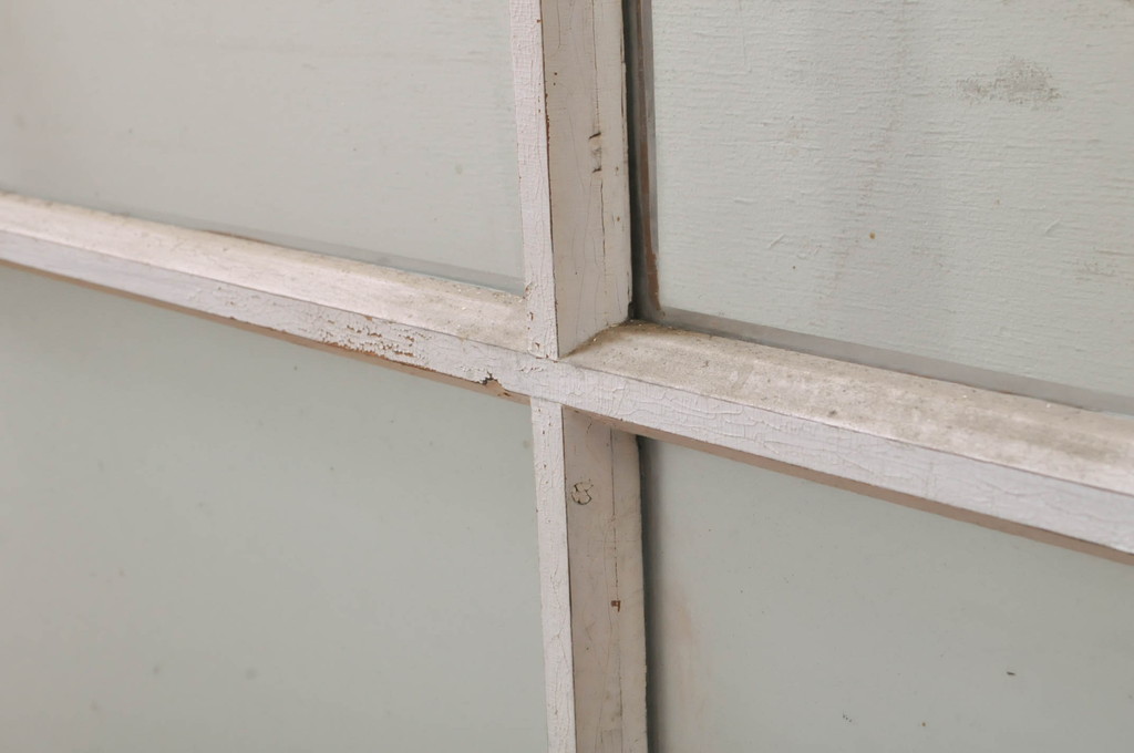 アンティーク建具　ペイント仕上げ限定　インテリアに取り入れやすいシンプルなデザインのペイントガラス窓2枚セット(引き戸、ガラス戸)(R-068299)