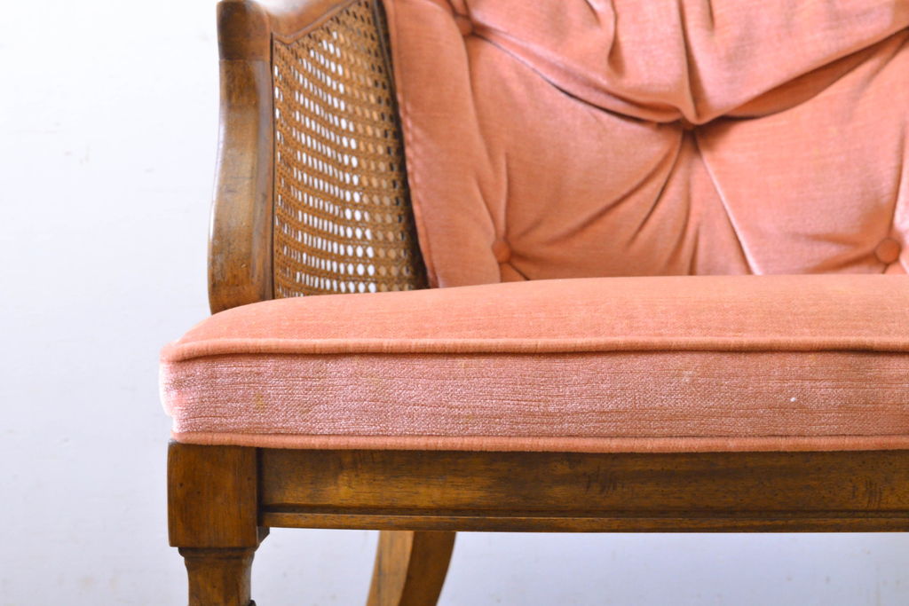 中古　DREXEL HERITAGE(ドレクセルヘリテイジ)　Grand Villa(グランドヴィラ)　くつろぎの時間を演出するキャスター付きアームチェア(椅子、イス、ダイニングチェア)(R-061988)