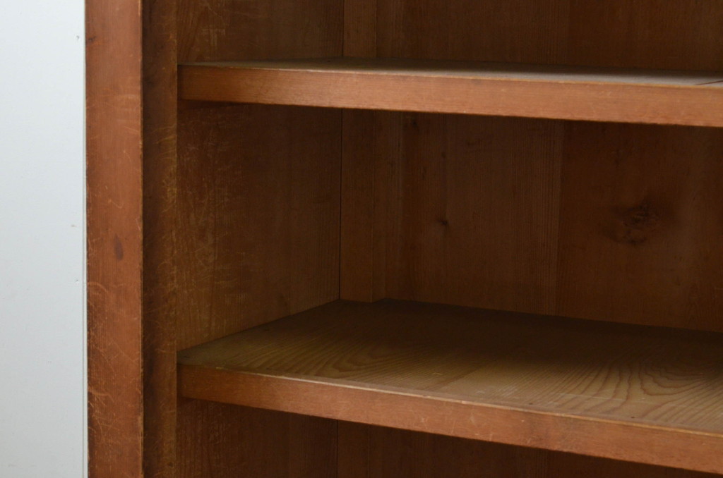和製アンティーク　温かみのある木味が魅力的な二段重ね収納棚(キャビネット、戸棚、食器棚、飾り棚、ガラスケース、店舗什器、本箱、ブックケース)(R-069614)
