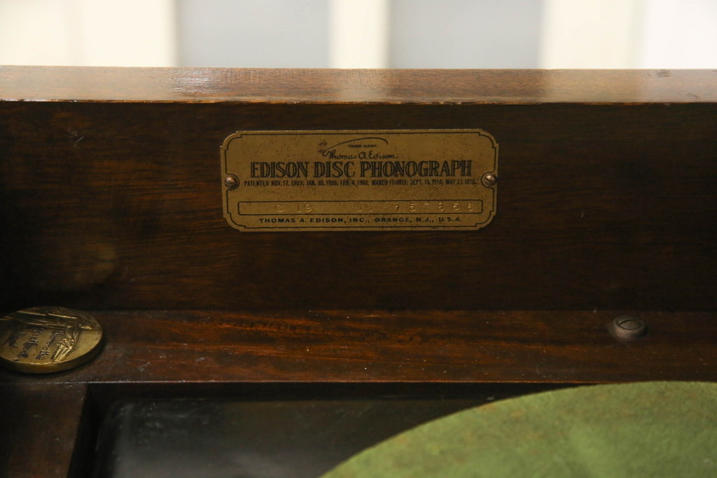 アメリカアンティーク　激レア　希少　エジソン社　チッペンデールC-19型　エジソンディスク フォノグラフ(EDISON DISC PHONOGRAPH)　ディスク式蓄音機(レコードプレイヤー、エジソン研究所モデル)(R-069995)