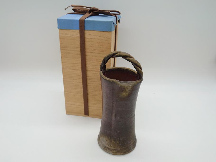 柴岡守 備前焼 手付花入(共箱付き、陶印あり、花器、作家物)(R-062280