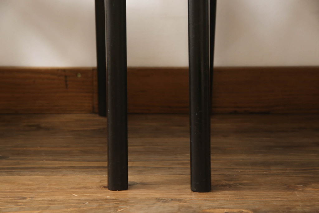 イギリスビンテージ　あたたかく洗練された雰囲気のダイニングチェア4脚セット(椅子、イス、ヴィンテージ)(R-061247)
