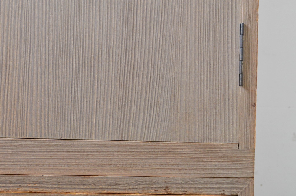 和製ビンテージ　柔らかな色合いが魅力的な加茂総桐箪笥(並厚、総桐たんす、衣装箪笥、着物箪笥、和タンス、引き出し、ヴィンテージ)(R-069505)
