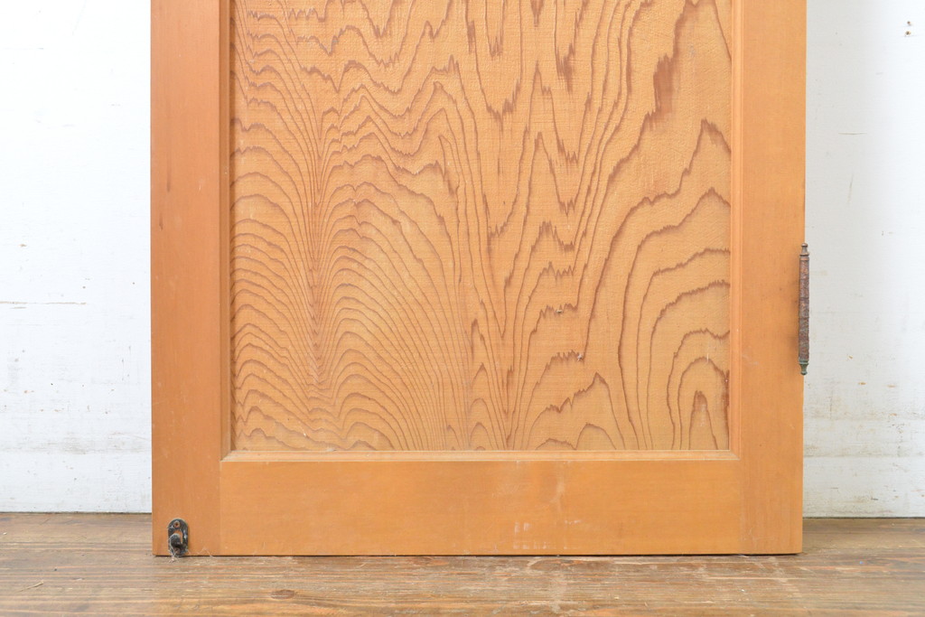和製ビンテージ　高級品!!　ヒノキ(檜)枠　鏡板杉(スギ)材　一枚板　数寄屋造り家屋の扉1枚(ヴィンテージ、建具、玄関ドア、木製ドア)(R-063678)