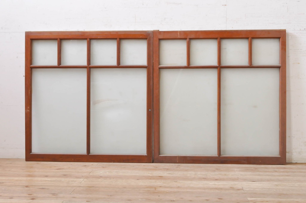 アンティーク建具　大正ロマン　どこか懐かしい雰囲気漂うガラス窓2枚セット(引き戸、ガラス戸)(R-068304)