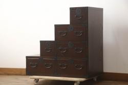 リペイント　松本民芸家具　505型　洗練された上品なデザインの収納棚(飾り棚、茶箪笥)