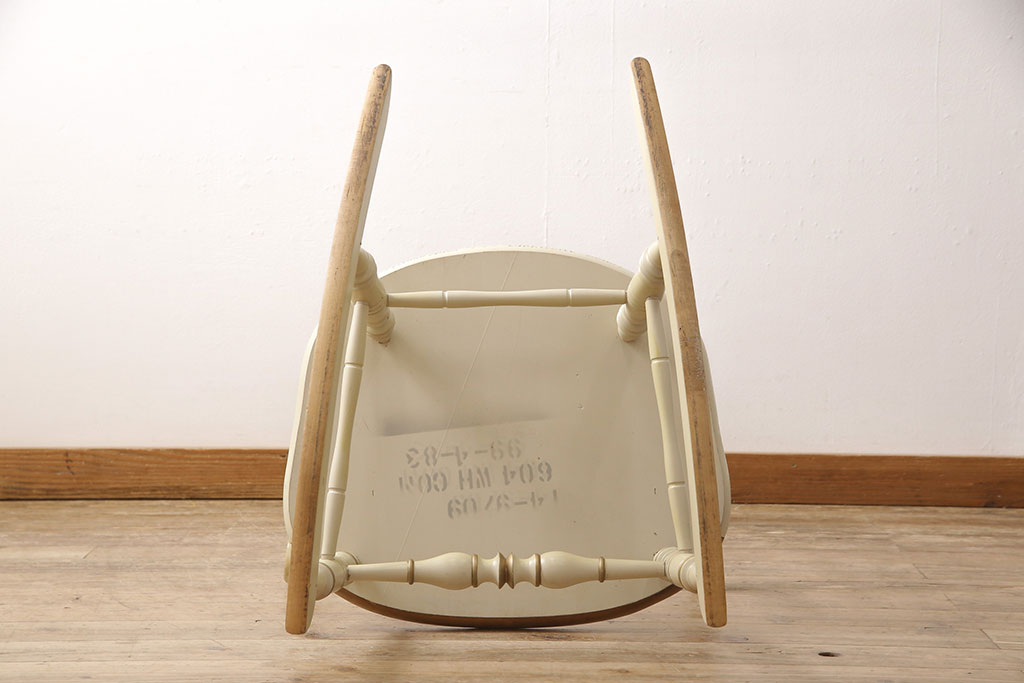 アメリカビンテージ　ETHAN ALLEN(イーセンアーレン)　カントリーな雰囲気がかわいらしいロッキングチェア(椅子、アームチェア、揺り椅子、ヴィンテージ)(R-052164)
