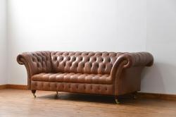 【買取】イギリスヴィンテージ オーダーメイド 本革 チェスターフィールド(Chesterfield Sofas) ソファを買取りました。