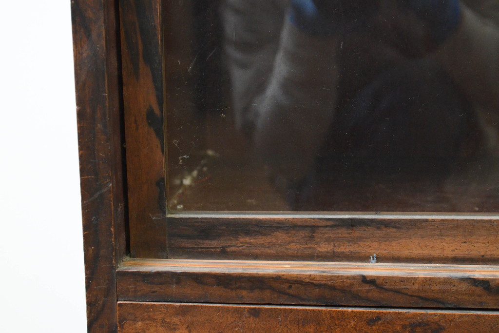 和製アンティーク　前面黒柿　上手物　無垢材　銅金具付きの茶箪笥(茶棚、収納棚、戸棚、飾り棚)(R-068064)