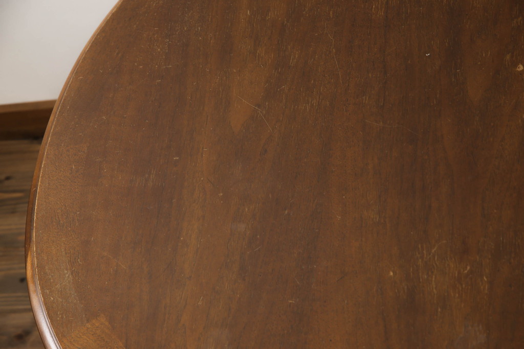 ビンテージ家具　アメリカ輸入モデル　DREXEL HERITAGE(ドレクセルヘリテイジ)　Touraine(ツーレイン)　滑らかな曲線が優雅な印象のダイニングテーブル(エクステンションテーブル、食卓、4人掛け、6人掛け、オーバル型、ヴィンテージ)(R-070579)