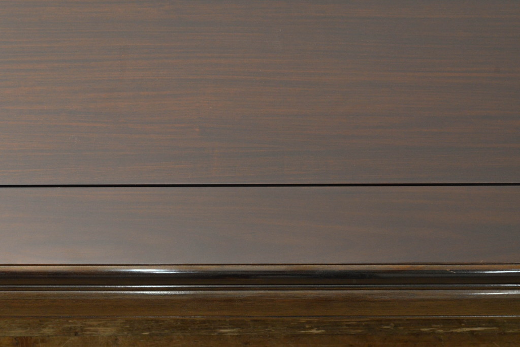 中古　美品　指物工芸家具　本紫檀　漆塗り　丸みを帯びた脚の形がおしゃれな座卓(ローテーブル、センターテーブル)(R-063467)