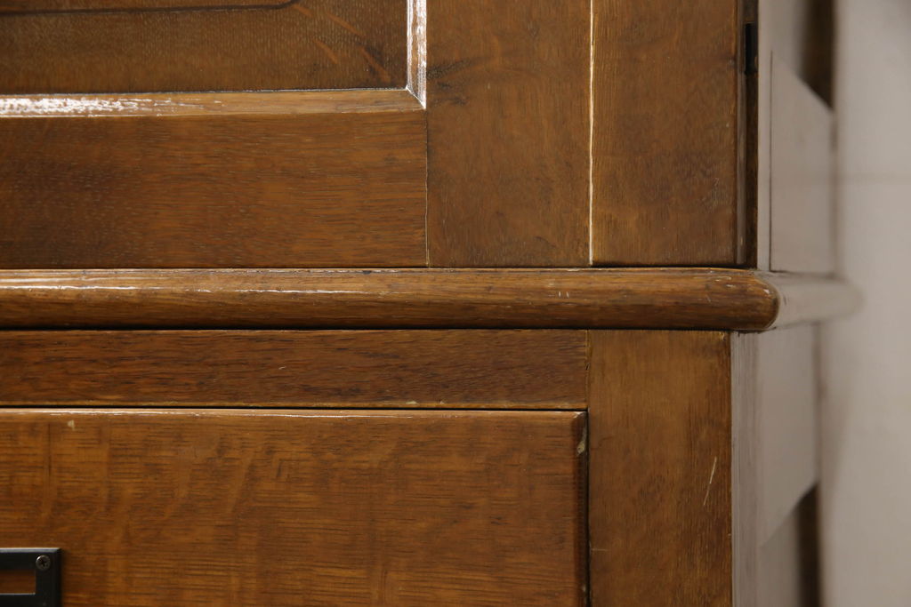 和製アンティーク　昭和初期　大正ロマン　古い洋館の雰囲気漂うナラ材製のチェスト(引き出し、衣装たんす、着物箪笥、整理タンス)(R-062761)