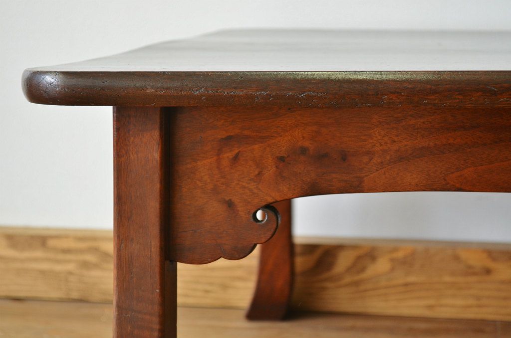 アンティーク家具　アンティーク 天板無垢材一枚板の座卓(ちゃぶ台・テーブル)