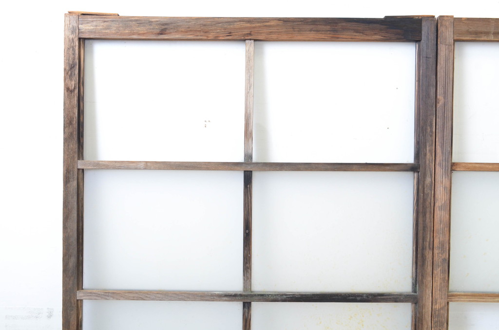 アンティーク建具　時を重ねた木色が印象深いガラス戸2枚セット(引き戸)(R-063580)