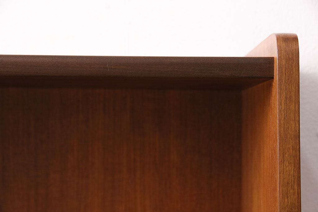 ヴィンテージ家具　デンマーク製　チーク材　シンプルなデザインが取り入れやすいブックシェルフ(本棚、飾り棚、オープンラック、シェルフ、ビンテージ)(R-048519)
