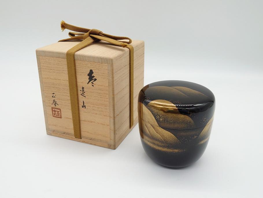 輪島塗　正春作　蒔絵　遠山　美しく気品の高い棗(茶道具、茶入、茶筒、木製、共箱付き)(R-062468)