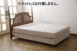 中古　伝統工芸　軽井沢彫り　豪華な桜の彫りが美しいベッドフレーム