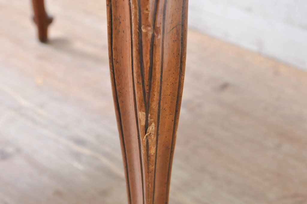 中古　DREXEL HERITAGE(ドレクセルヘリテイジ)　Touraine(ツーレイン)　猫脚の優美な曲線デザインが目を惹くスツール(チェア、椅子、オットマン、)(R-068612)