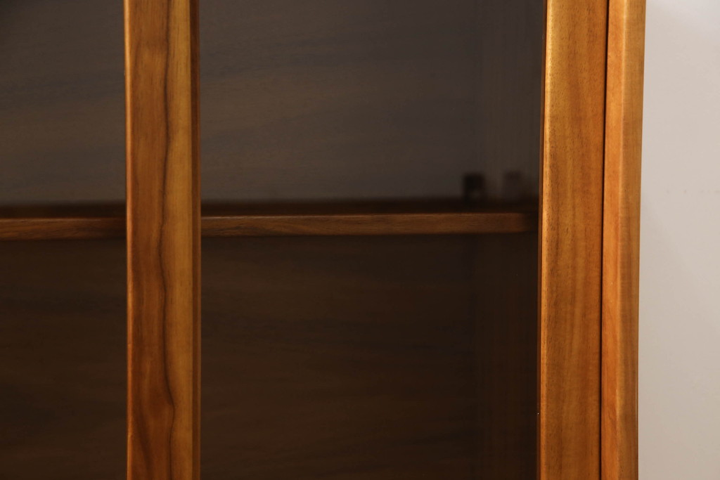 和製ビンテージ　希少!　チーク材無垢材　北欧デザイン　ナチュラルシンプルなサイドボード(収納棚、戸棚、テレビボード、リビングボード、キャビネット、ヴィンテージ)(R-061397)