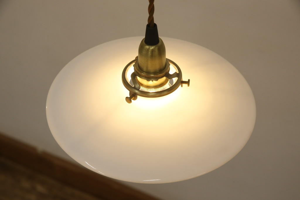 アンティーク照明　戦前　レトロな平笠シェードのペンダントライト2個セット(天井照明、吊り下げ照明、電笠)(R-059271)