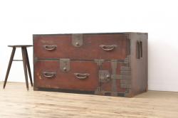 中古　美品　DREXEL HERITAGE(ドレクセルヘリテイジ)　細部まで凝ったつくりが美しいサイドボード(収納棚、戸棚、サーバー、カウンターテーブル)(R-055403)