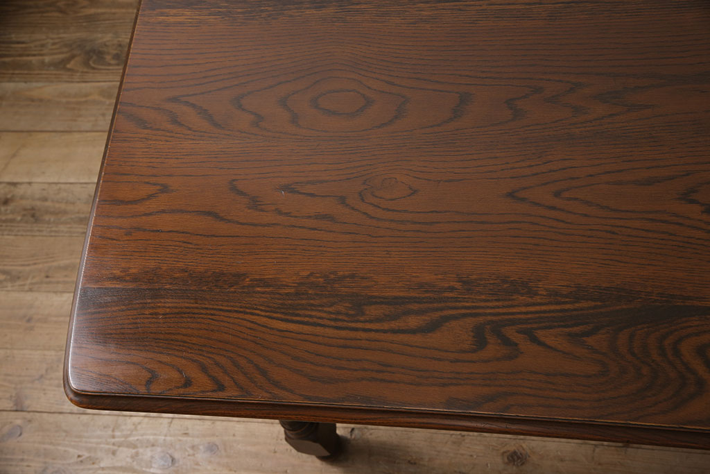 中古　カントリーハウス　秋山木工　ナラ材　上質なつくりが魅力的なダイニングテーブル(作業台、食卓)(R-052942)