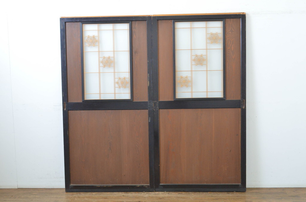 アンティーク建具　組子入りが上質な和の空間を演出するガラス板戸2枚セット(引き戸)(R-064120)