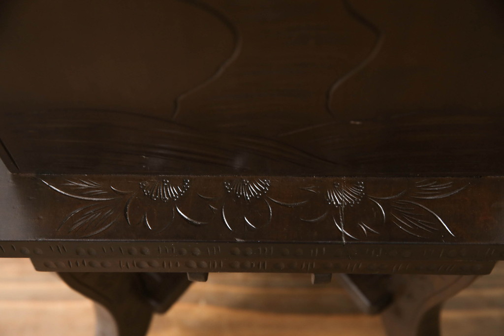 和製ビンテージ　軽井沢彫り　和モダンな佇まいが魅力のダイニングチェア(板座チェア、椅子、イス、ヴィンテージ)(R-071789)
