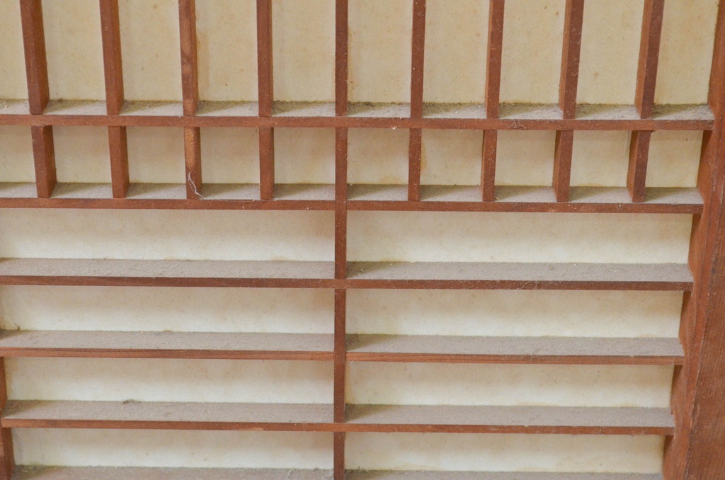 アンティーク建具　和の空間を演出する幅狭障子窓2枚セット(引き戸、障子戸)(R-069649)