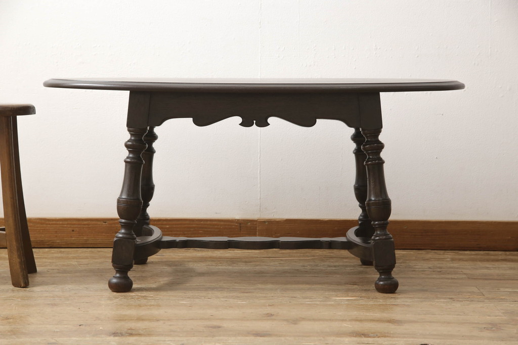 和製アンティーク　ナラ材　大正ロマン　クラシカルな雰囲気ただようセンターテーブル(ローテーブル、リビングテーブル、オーバルテーブル)(R-059567)