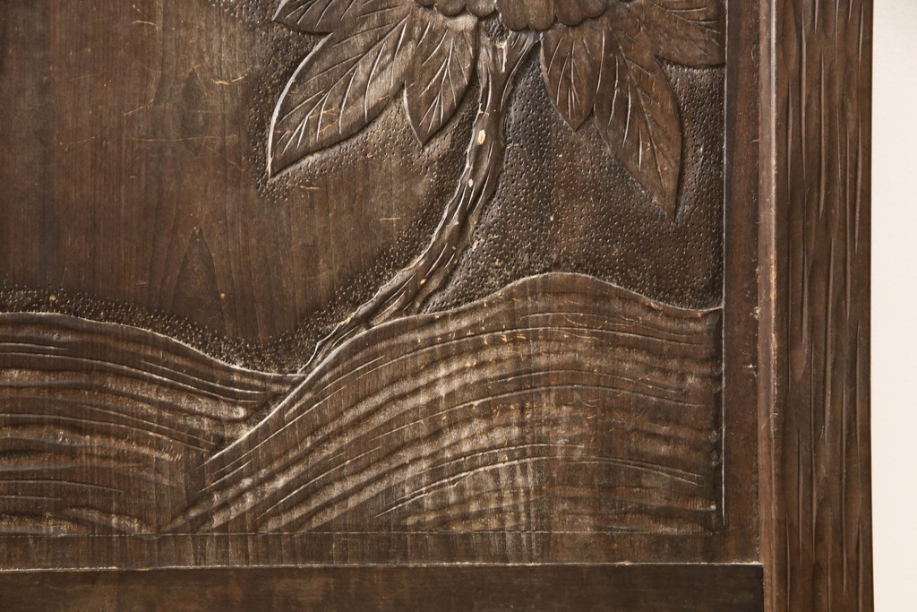 和製ビンテージ　軽井沢彫り　大輪の牡丹の彫刻に目を奪われるベッドフレーム(シングル、すのこ付き、ヴィンテージ)(R-063968)