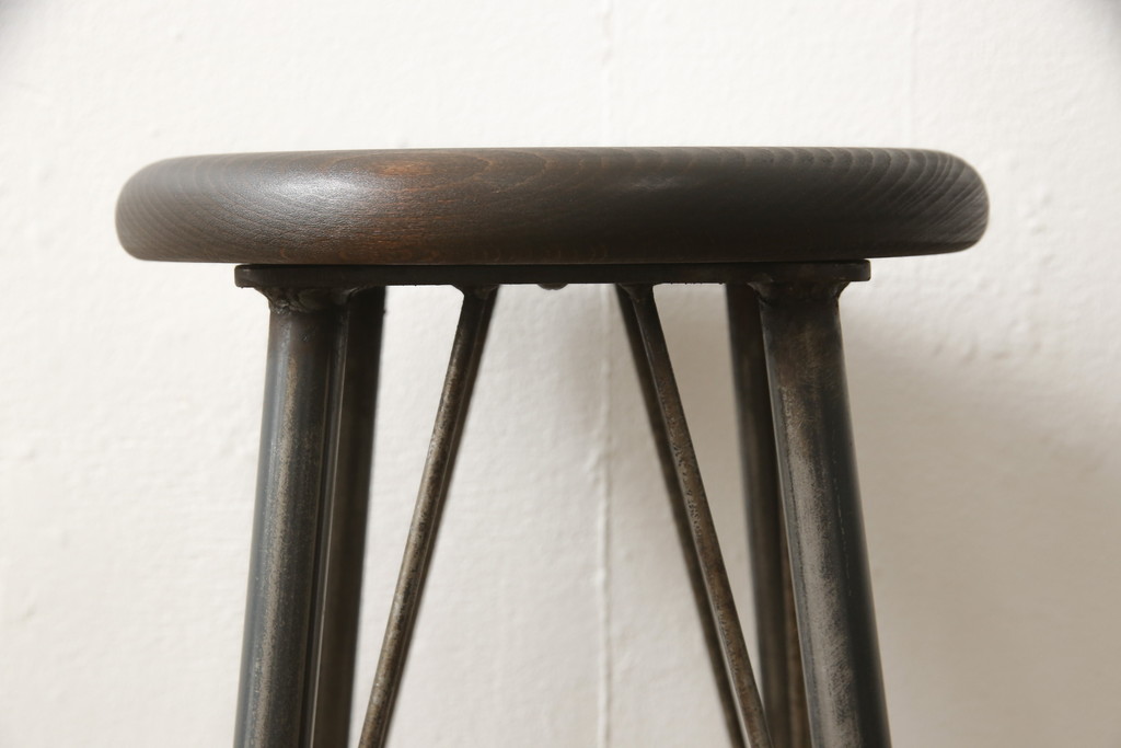 ラフジュ工房オリジナル　異素材の組み合わせがかっこいい雰囲気を醸し出すハイスツール(椅子、イス、板座チェア)(R-059696)