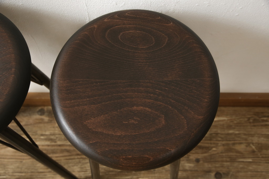 ラフジュ工房オリジナル　異素材の組み合わせがかっこいい雰囲気を醸し出すハイスツール2脚セット(椅子、イス、板座チェア)(R-059697)