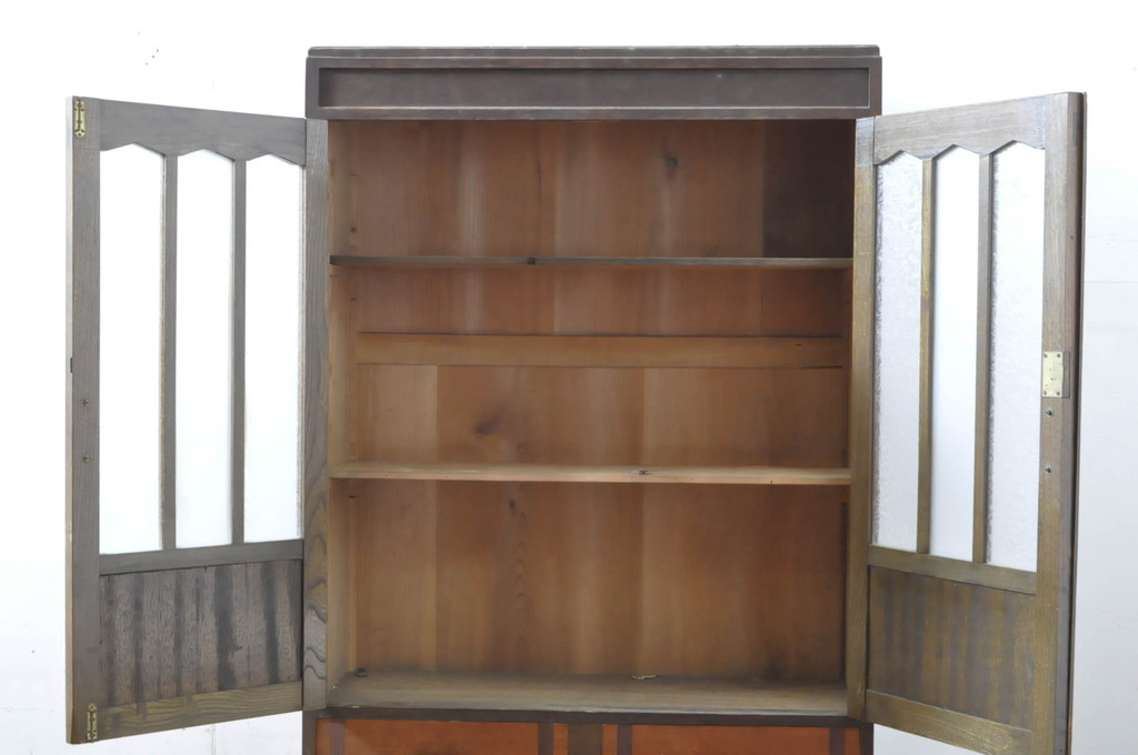 和製アンティーク　モダンデザインが目を惹く本箱(ブックケース、収納棚、戸棚、飾り棚、キャビネット、カップボード)(R-064847)