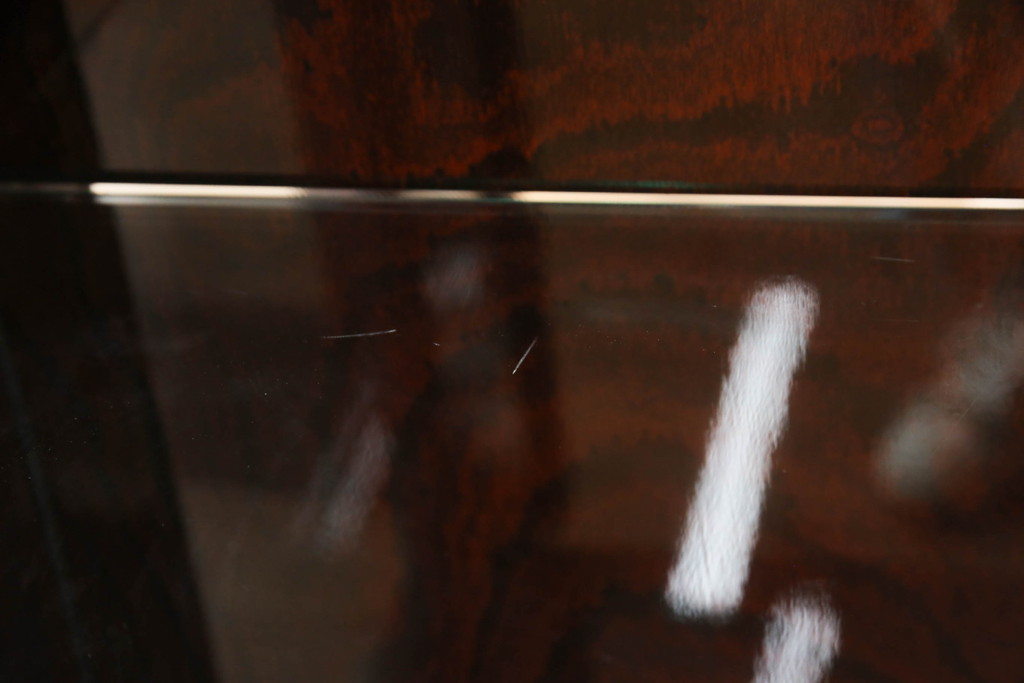 中古　美品　高級品　木地呂塗りの艶が美しい仙台箪笥キュリオケース(ガラスケース、キャビネット、ショーケース、飾り棚、陳列棚、店舗什器)(R-068783)