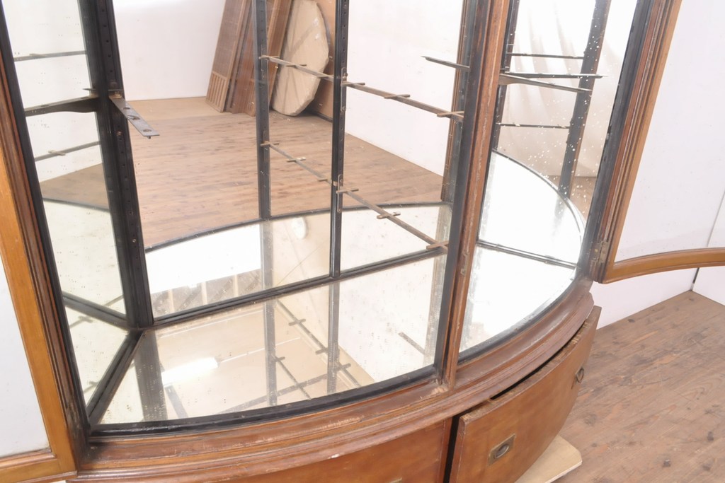 フランスアンティーク　最高級品　マホガニー材　高級感溢れるRガラスショーケース(ガラスケース、飾り棚、曲げガラス)(R-054226)