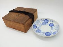 和製アンティーク　上がり藤紋がポイントになった上品な木製皿(漆器、和食器)4枚セット