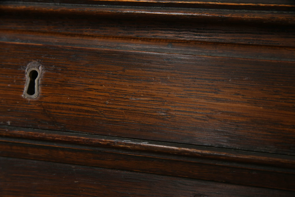 イギリスアンティーク　オーク材　上品な佇まいが魅力のライティングビューロー(ライティングデスク、簿記机、ワークデスク、在宅用、在宅ワーク用、英国)(R-068562)